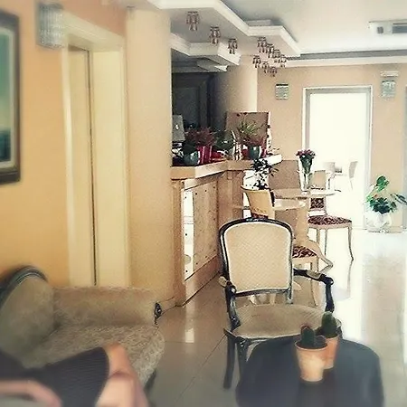 Hotel Oasis 3*