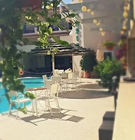 Hotel Oasis 3*