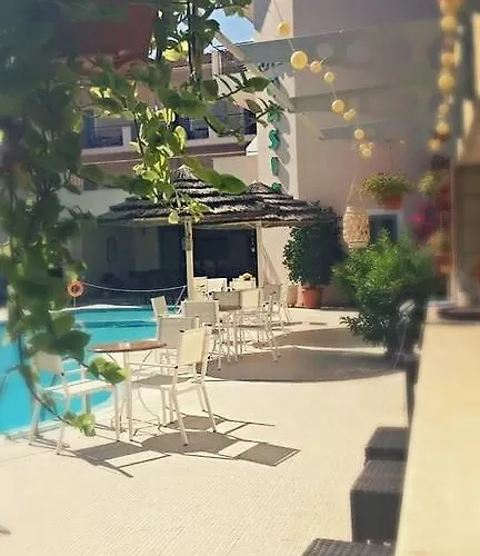 Szálloda Oasis 3*